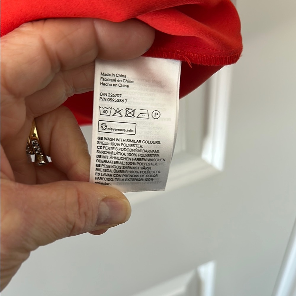 H&M Red Ruffled Short Sleeve Blouse - Picture 3 of 7
